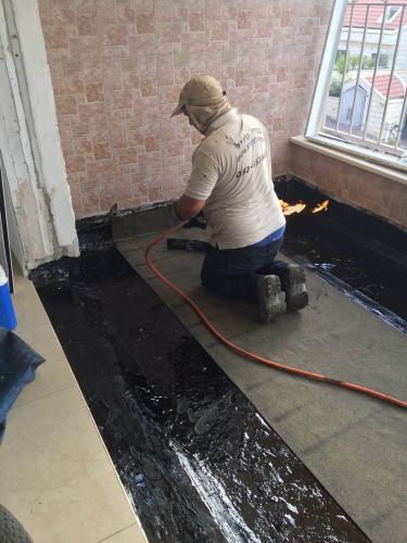 איטום מרפסות